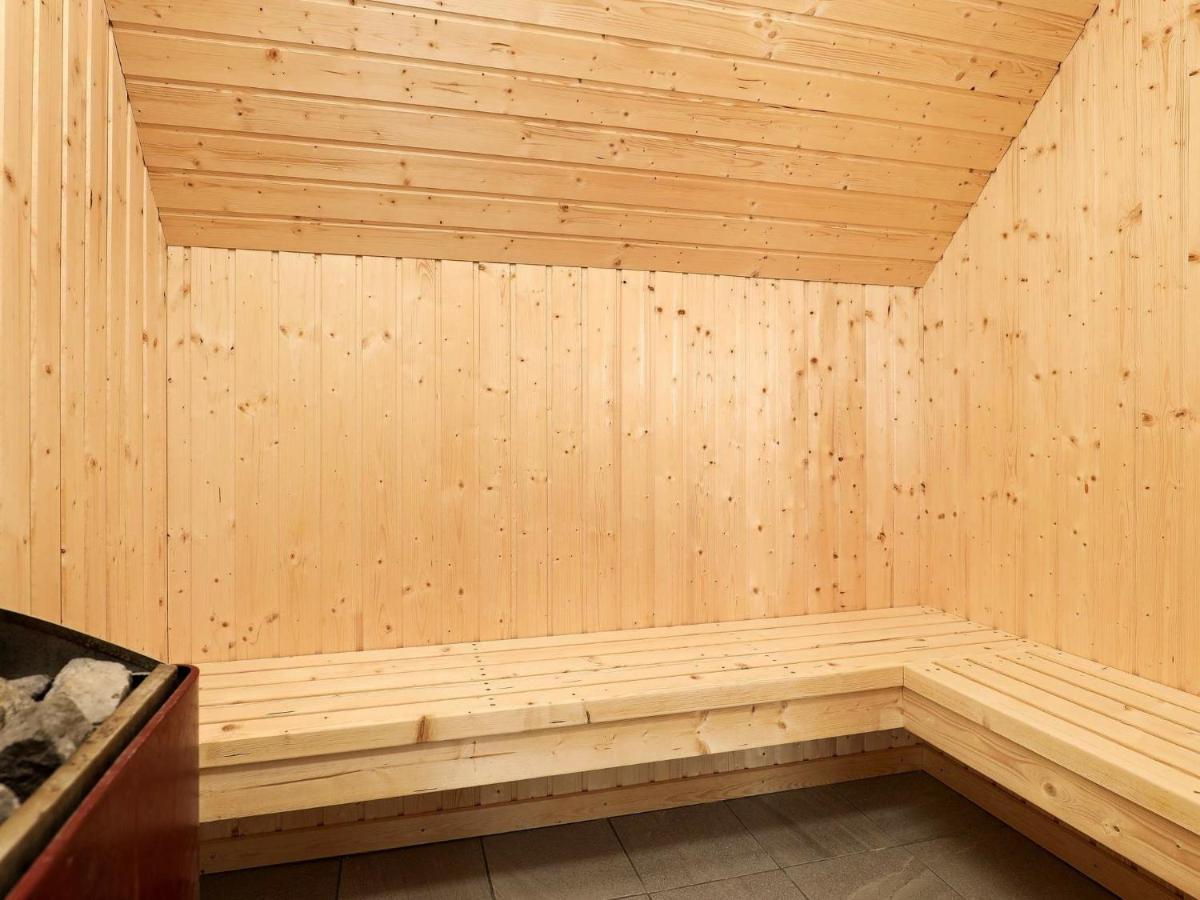 12 Person Holiday Home In Ringk Bing 灵克宾 外观 照片