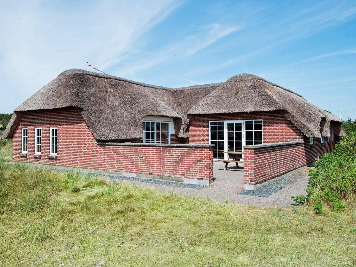 12 Person Holiday Home In Ringk Bing 灵克宾 外观 照片