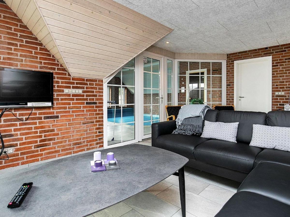 12 Person Holiday Home In Ringk Bing 灵克宾 外观 照片